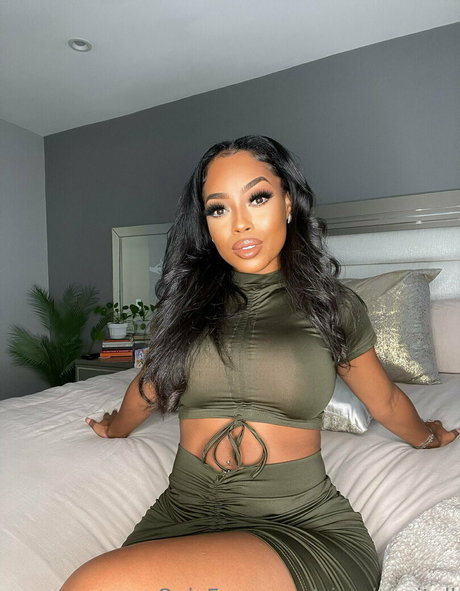 ninadoesitall nice actress picture