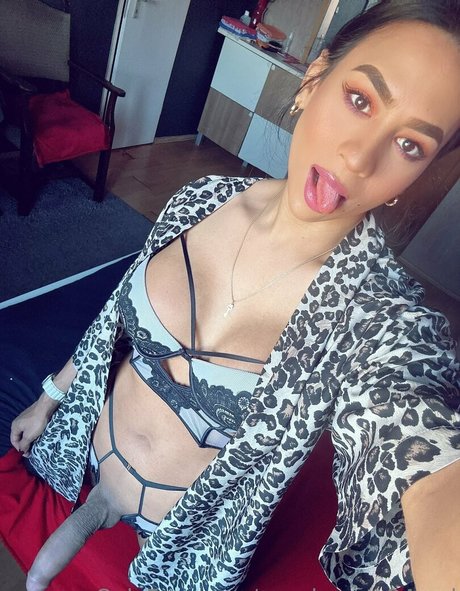 Pocahontas24real sexy pornstar archive