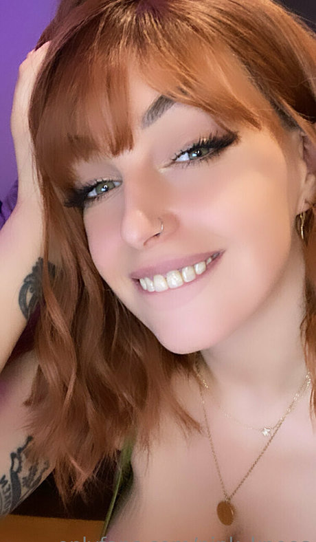 pink knees pornstar perfect image