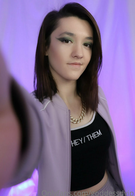 goddessdvip sexy model picture