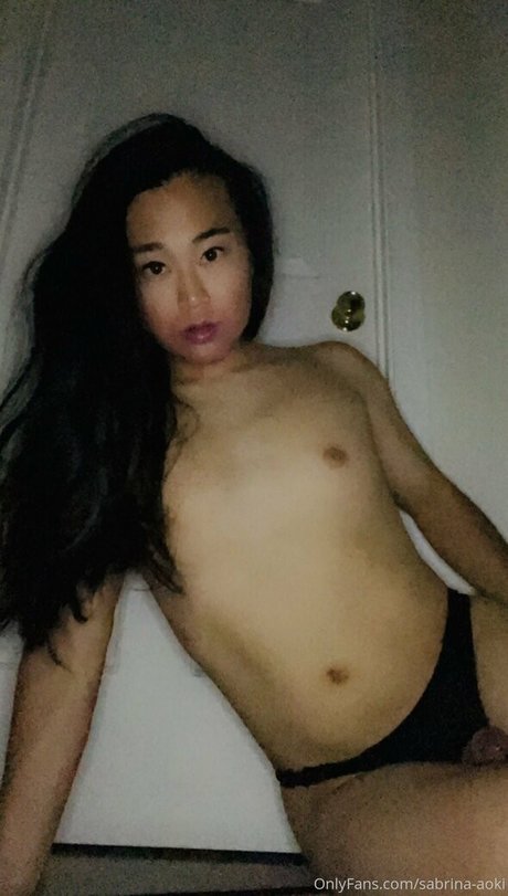 sabrina aoki model picture