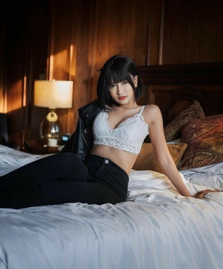 Kameaam pornstar exclusive photos