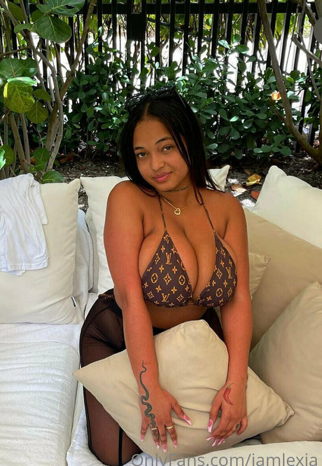 iamlexia pornstar sex gallery