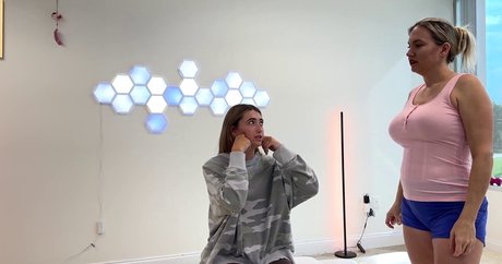 Mondragon Chiropractic model sex pics