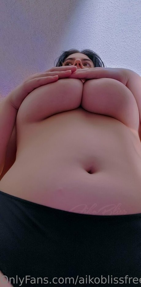 Aiko Bliss pornstar top pics