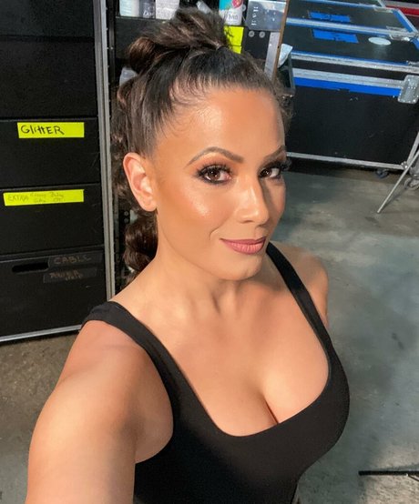 AEW Dasha Kuret top actress pic