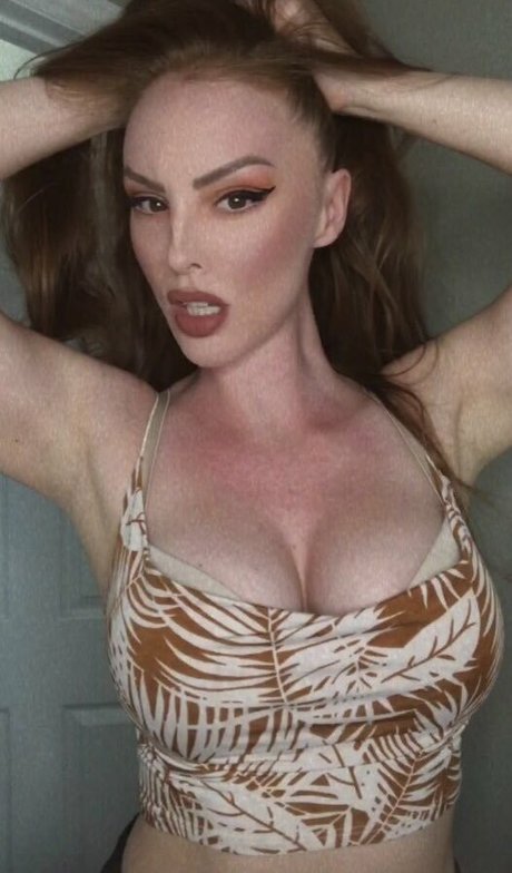 Savana Hume model adult gallery