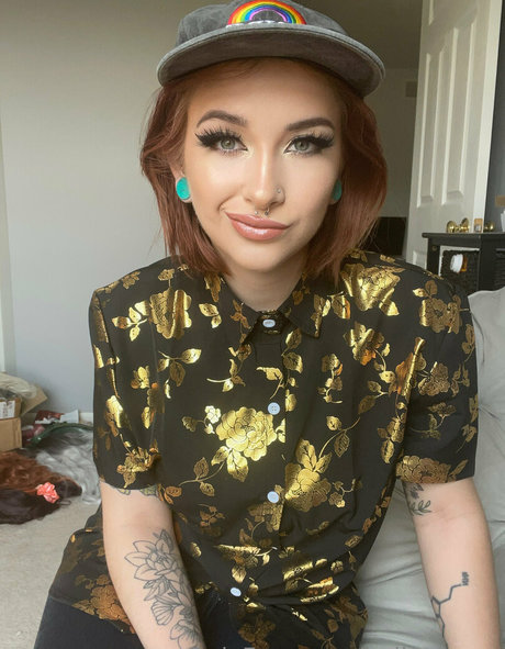 bellecurves pornstar hot photos