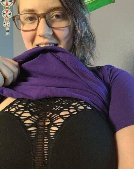 gothrosie pornstar hd photo