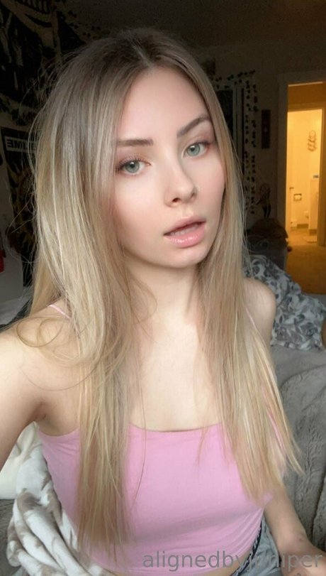 alignedbyjuniper pretty pornstar pic