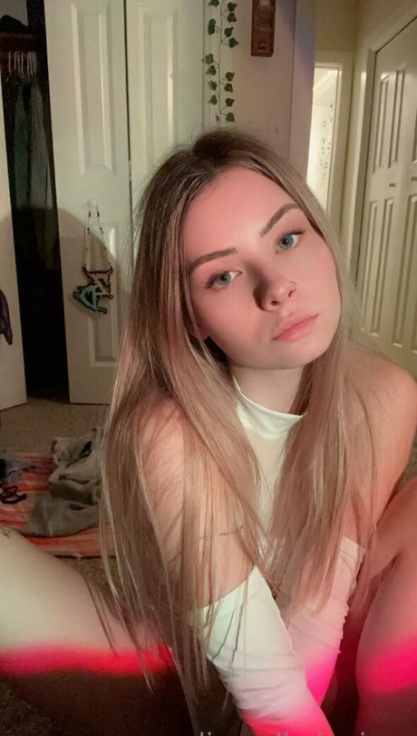 alignedbyjuniper erotic pornstar archive