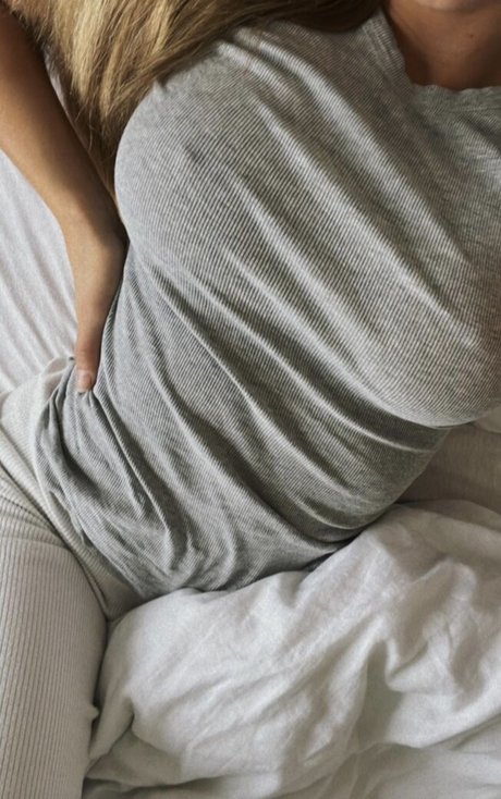 Victoria N pornstar photos