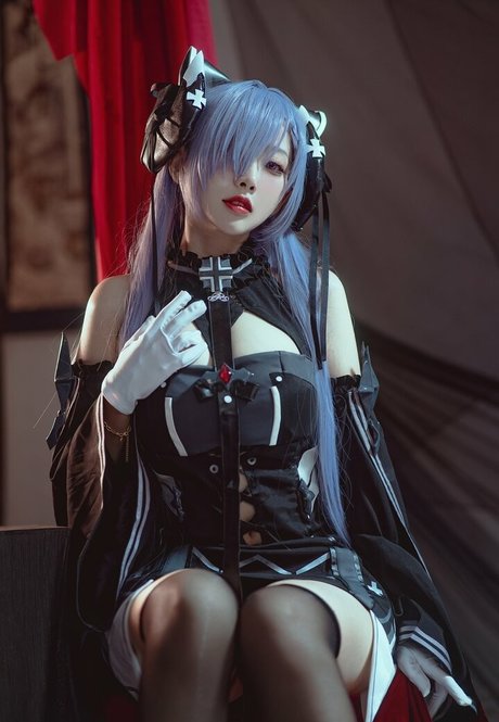 sakuracyan_ sexy model pic