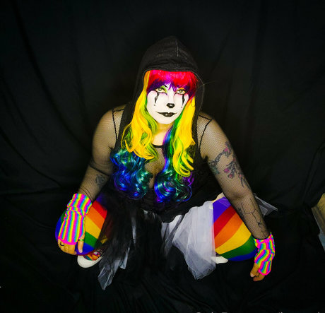 ls peek pretty actress img