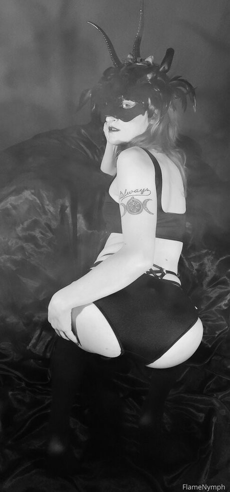 flamenymph pornstar erotic pics