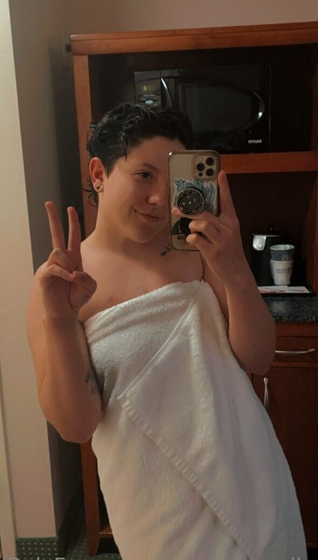 nymphicapollo top pornstar pictures