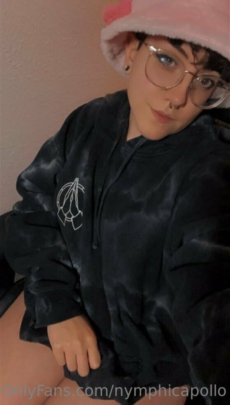 nymphicapollo adult model photos