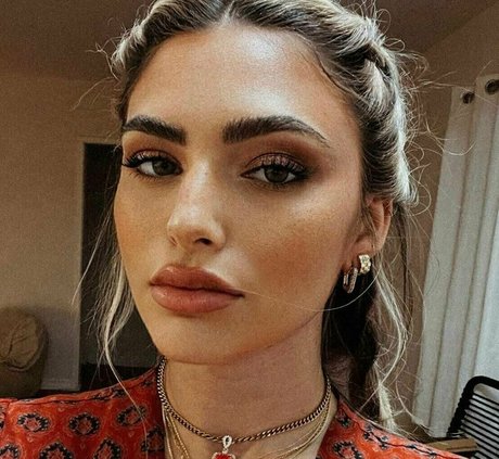 tashlove star perfect pics