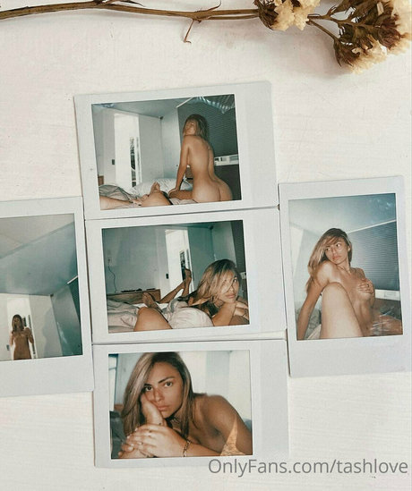 tashlove model naked pic