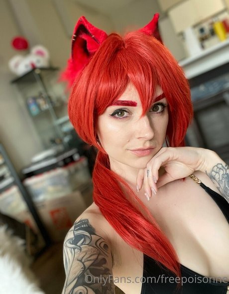 freepoisonne adult actress picture