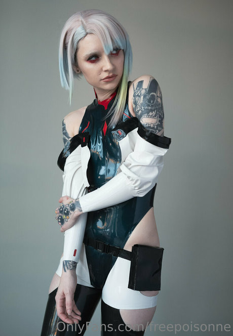 freepoisonne naked pornstar galleries