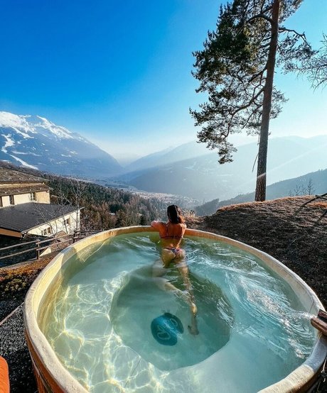 Rosamaria Montibeller nice actress pic