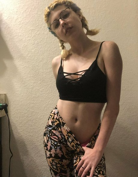 leaveittotegan nudes pornstar pictures