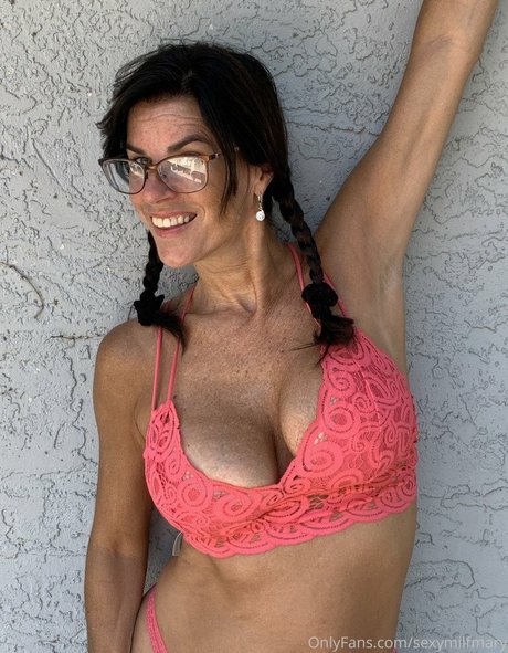 Mary Burke Profile pic