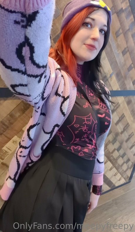 meepyfreepy model photo