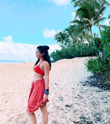 Kama Dung beautiful model pics