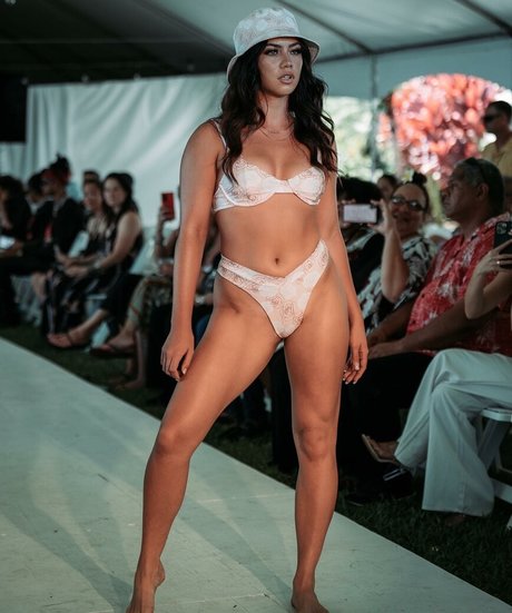 Kama Dung art pornstar gallery