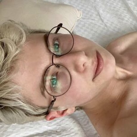 noahwaybabe naked star pics