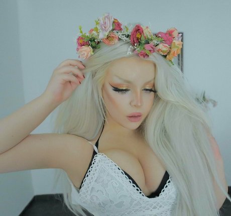 asmramyb hot model image