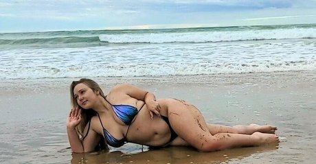 LovingLexieKent sexy actress pics