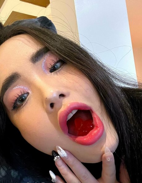 thekoreansecretary hd model photo