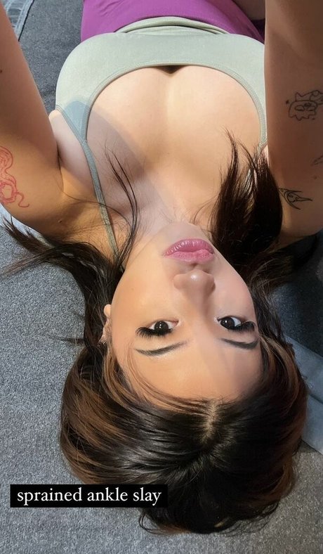 fishsowce adult actress gallery