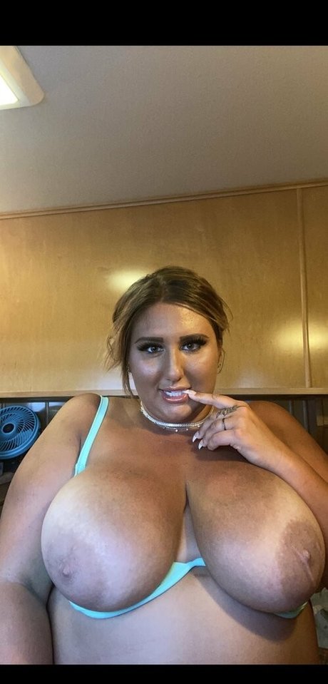 candleburnt nude pornstar galleries