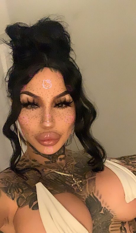 Aubrey Herrera star hot pics