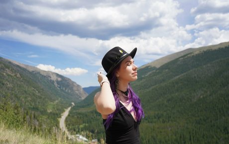 lolaxsparks sex model galleries