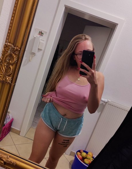 Feuerrose naked star picture