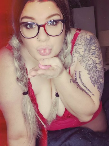 bbwjeanie model erotic picture