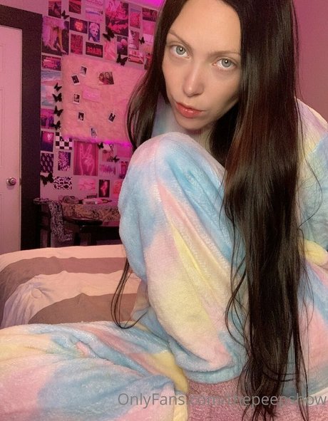 thepeepshow sexy model pic