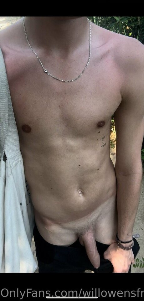 willowensfree hot pornstar pictures
