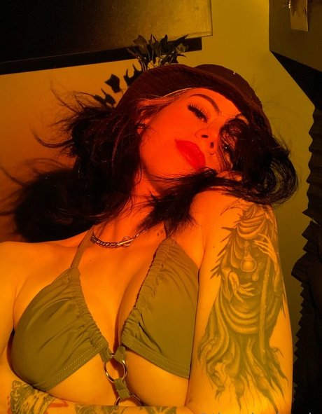 thrasherlewds pornstar naked gallery