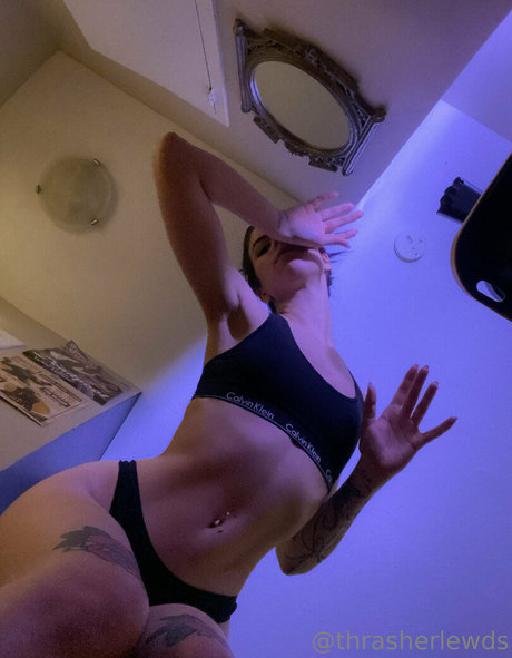 thrasherlewds pretty star picture