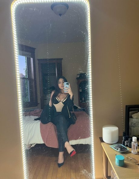 player2tiff star nice photo