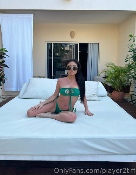 player2tiff art actress photo