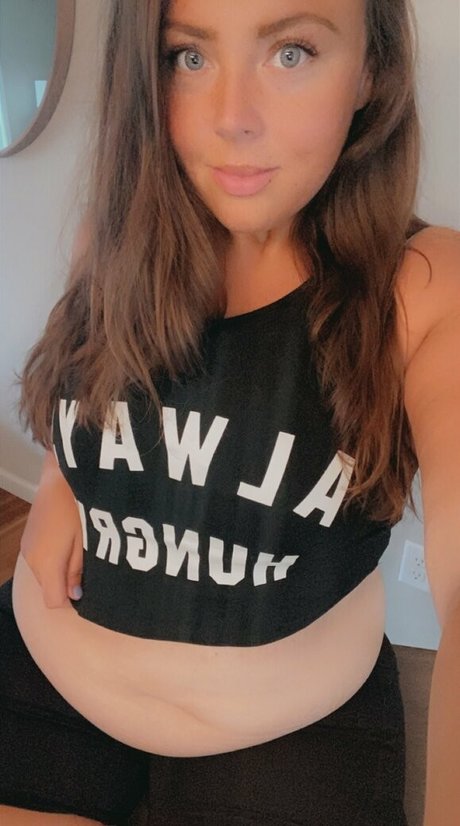 bbwpeachypop pornographic star image