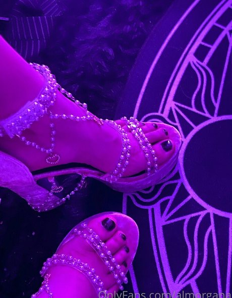 Almorgana nudes star image