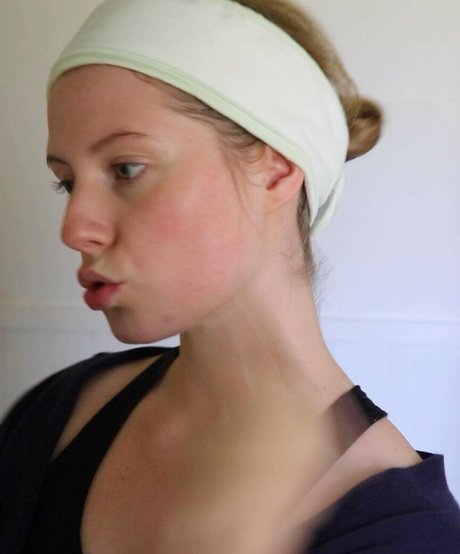 Ozley ASMR free pornstar gallery